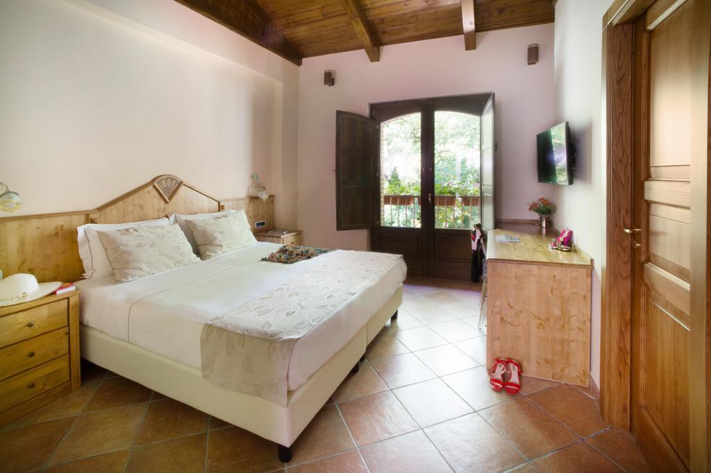 Dimora Storica Hotel Maccarunera Campagna Dış mekan fotoğraf